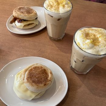 George Howell Coffee - Iced lemon latte and egg and cheese sandwich - Coffee & Tea Near Me - Boston, Massachusetts