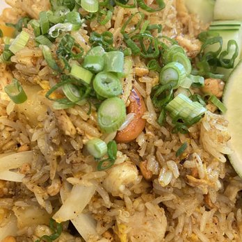 Asiatique Eatery - Pineapple fried rice with chicken. - Asian Fusion Near Me - Ventura, California Asiatique Eatery - Pineapple fried rice with chicken. - Asian Fusion Near Me - Ventura, California