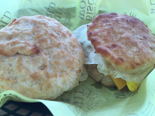 Tudor's Biscuit World by null
