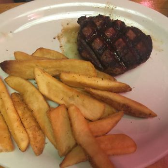 Texas Roadhouse - Filet and steak fries - American Near Me - Boynton Beach, Florida Texas Roadhouse - Filet and steak fries - American Near Me - Boynton Beach, Florida