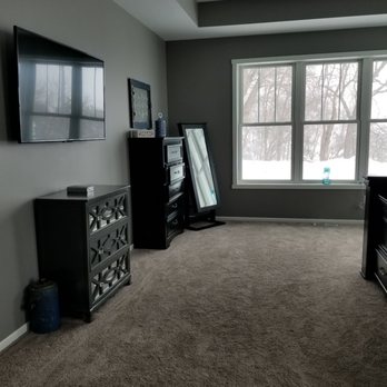 Traditional Floors & Design Center - Carpeting Near Me - Saint Cloud, Minnesota