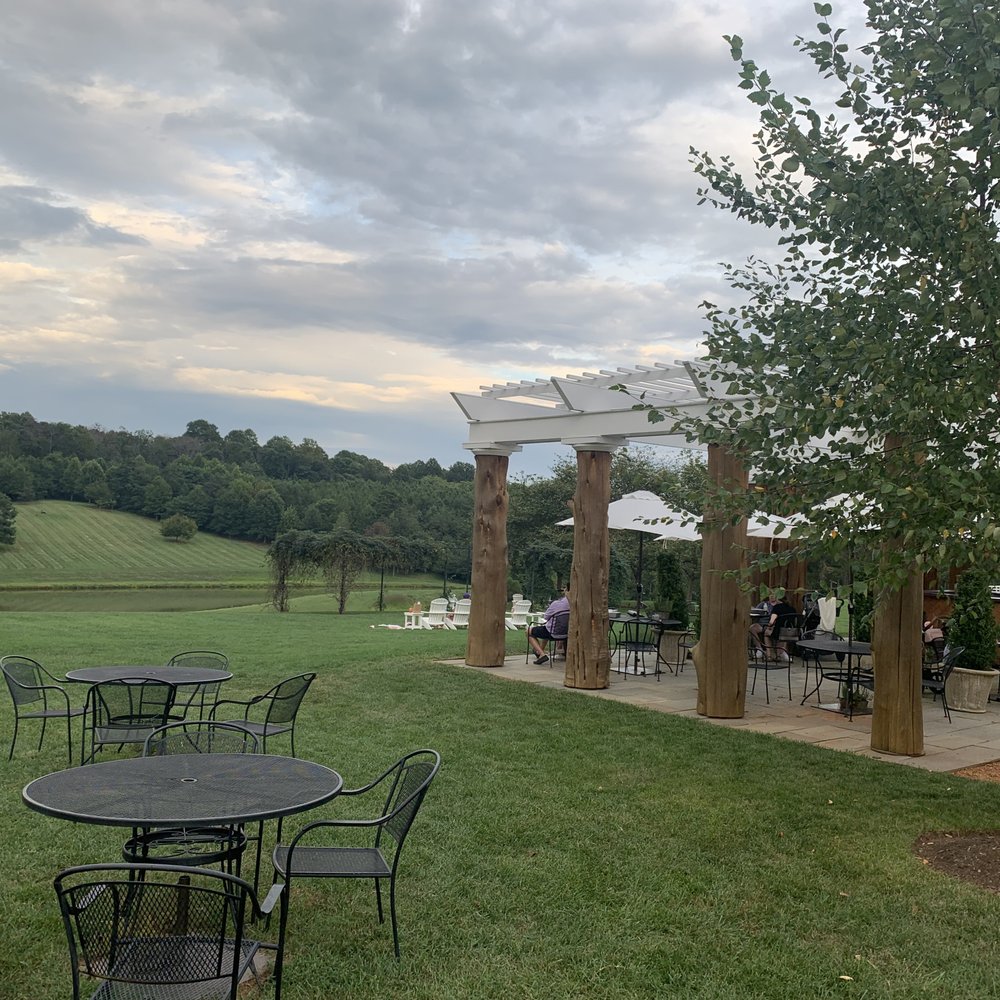 Castle Hill Cider - Outside - Cideries Near Me - Keswick, Virginia Castle Hill Cider - Outside - Cideries Near Me - Keswick, Virginia