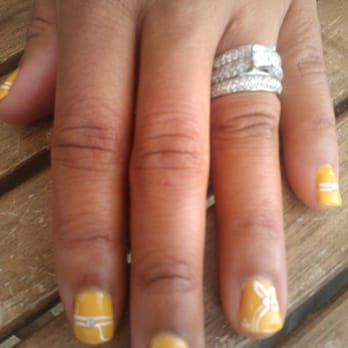 Delicate Touch - Happy color! - Nail Salons Near Me - Columbia, Maryland