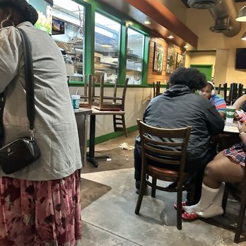 Wingstop - Small inside seating area. - Chicken Wings Near Me - Altamonte Springs, Florida