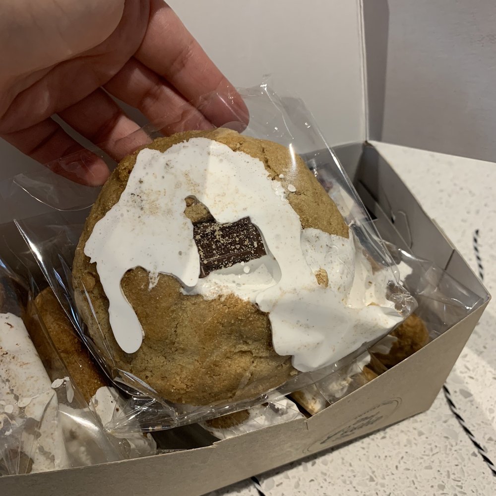 I mean a s'mores cookie!!!! Delish! I mean a s'mores cookie!!!! Delish!