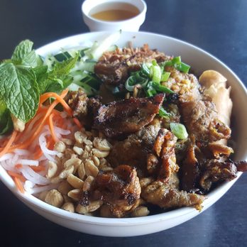 Simply Pho - Vietnamese Near Me - Lake Forest, California