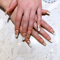 Amy's Nail Spa - Gel acrylic tip manicure