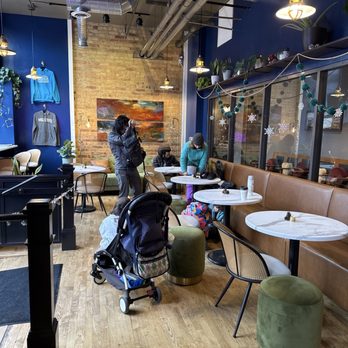 Wild Coffee Roasters - Seating - Coffee Roasteries Near Me - Glenwood Springs, Colorado Wild Coffee Roasters - Seating - Coffee Roasteries Near Me - Glenwood Springs, Colorado