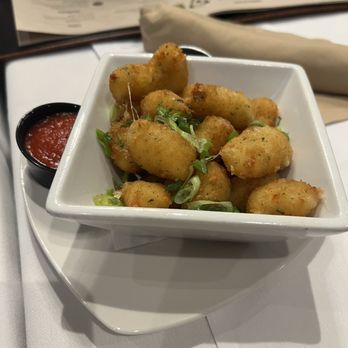 Pub 365 - Cheese Curds - Beer Bar Near Me - Las Vegas, Nevada Pub 365 - Cheese Curds - Beer Bar Near Me - Las Vegas, Nevada