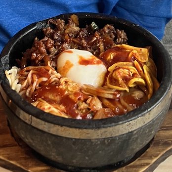 Yoli Bend - Bulgogi sizzling hot bowl with crispy noodles (not sure the exact name) but my boyfriend loved it! - Korean Near Me - Bend, Oregon Yoli Bend - Bulgogi sizzling hot bowl with crispy noodles (not sure the exact name) but my boyfriend loved it! - Korean Near Me - Bend, Oregon