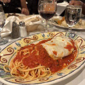 Casa Bella - Italian Near Me - Scranton, Pennsylvania