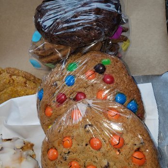 Kathy's Famous Cookies - Day old cookies from yesterday $1.25 each - Bakeries Near Me - Milford, Connecticut Kathy's Famous Cookies - Day old cookies from yesterday $1.25 each - Bakeries Near Me - Milford, Connecticut