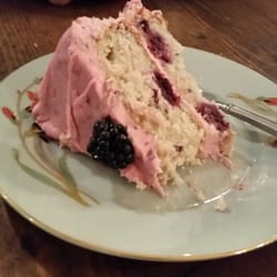 Leaves Bakery and Books - Blackberry Cake~ delicious!!!