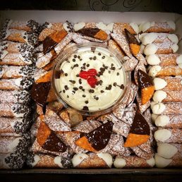 Cannoli Cannoli