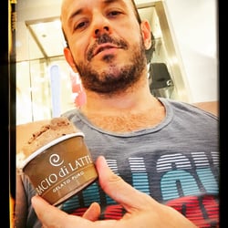 Bacio Di Latte