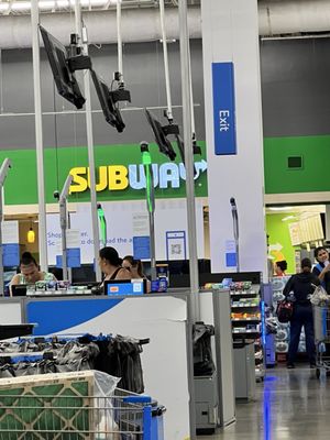 Walmart Supercenter by null