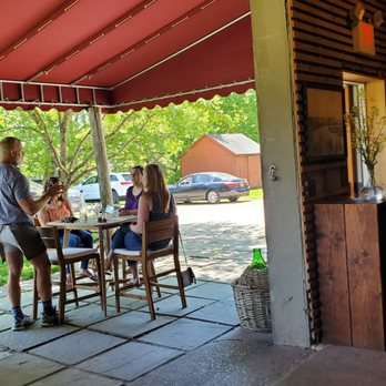 McCall Wines - Wineries Near Me - Cutchogue, New York