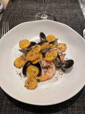 Bistro 5 by null