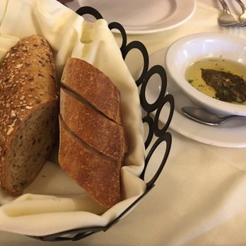 Amici Restaurant - Tasty fresh bread to start - Italian Near Me - Cherry Hill, New Jersey