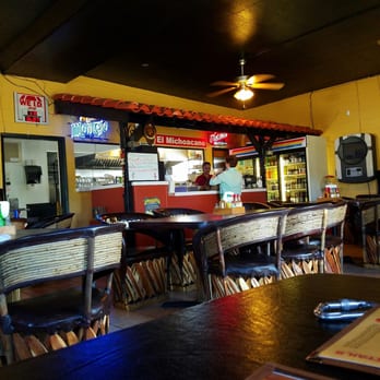 El Michoacano - Cool cinder block place - Mexican Near Me - Coalinga, California El Michoacano - Cool cinder block place - Mexican Near Me - Coalinga, California