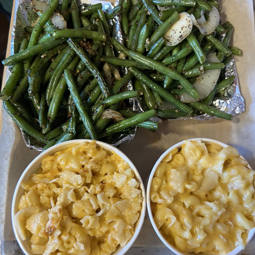 Hog Wild Bar-B-Que - Side of green beans + Mac and cheese - Barbeque Near Me - Placerville, California Hog Wild Bar-B-Que - Side of green beans + Mac and cheese - Barbeque Near Me - Placerville, California