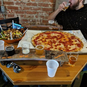 URBN - Pizza Near Me - Vista, California