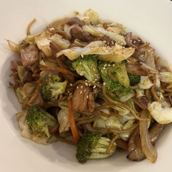 Kuma Sushi - Yaki Soba Chicken - Sushi Bars Near Me - Bakersfield, California Kuma Sushi - Yaki Soba Chicken - Sushi Bars Near Me - Bakersfield, California