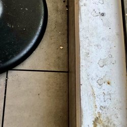 The floor and window sill were filthy. Not the cleanest shop in general.