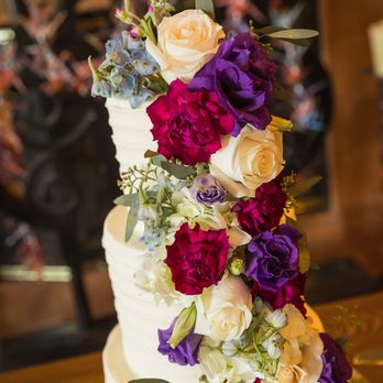 Cucamonga Cakery - Bakeries Near Me - Rancho Cucamonga, California