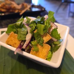 Tuk Tuk Thai - Neua Nam Tok, no beef, tofu instead.