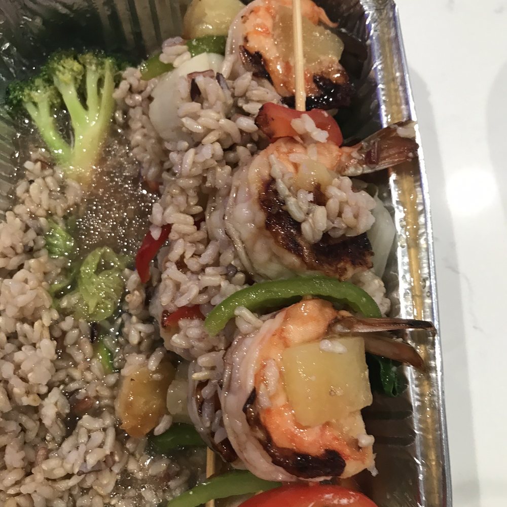 Thai Udon Cafe - Grilled shrimp with steamed vegetables - Thai Near Me - Naples, Florida