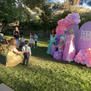 Royal Kids Parties - Pictures with princesses - Party Characters Near Me - Placentia, California Royal Kids Parties - Pictures with princesses - Party Characters Near Me - Placentia, California