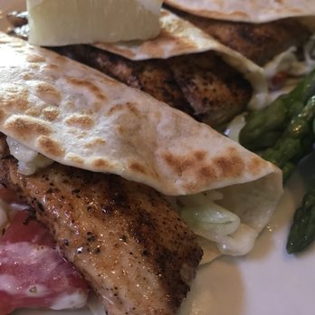 Shipwrecks Bar And Grill - Blackened Mahi Tacos with asparagus side - Seafood Near Me - Key Largo, Florida Shipwrecks Bar And Grill - Blackened Mahi Tacos with asparagus side - Seafood Near Me - Key Largo, Florida