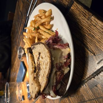 Old Irving Brewing - Rueben - Breweries Near Me - Chicago, Illinois