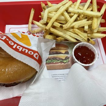 In-N-Out Burger - Burgers Near Me - Laguna Hills, California In-N-Out Burger - Burgers Near Me - Laguna Hills, California
