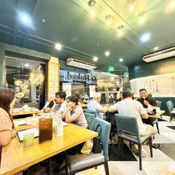 Hukad sa Golden Cowrie - Inside