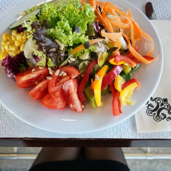 Collana Bar E Caffè - Colorful salad - Bars Near Me - Zürich, ZH Collana Bar E Caffè - Colorful salad - Bars Near Me - Zürich, ZH