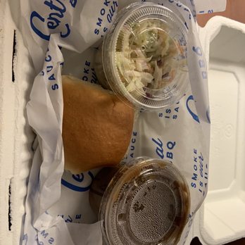 Central BBQ - Slaw and baked bean sides - Barbeque Near Me - Memphis, Tennessee