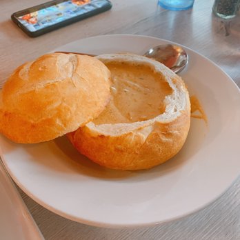 Key Largo Conch House - Seafood Near Me - Key Largo, Florida