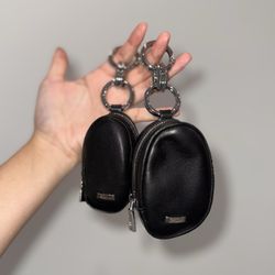 Gentle Monster - Pocket collection with bratz: pico 02 (left), matiny 01 (right) (06/2025)