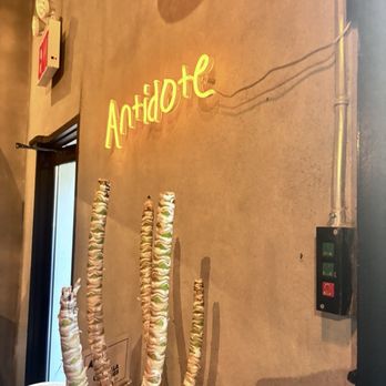 Antidote - ! - Cocktail Bars Near Me - Brooklyn, New York