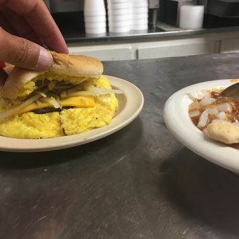 Texas Tavern - Cheesy Western and a bowl of chili - Burgers Near Me - Roanoke, Virginia