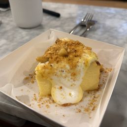 Classic Basque Cheesecake