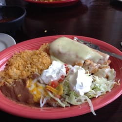 El Sombrero Mexican Cuisine - Chimichanga and enchilada and tostada !!!! Wonderful food great place to eat!!! A must check it out