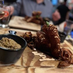 The Poppy and Parliament - Bucket of ribs