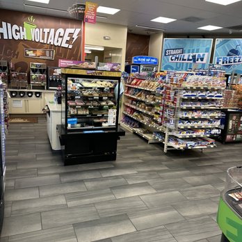 ARCO - ..... - Gas Stations Near Me - Visalia, California