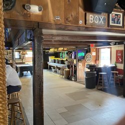 The Chicken Box - Inside