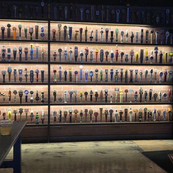 Social Beer Garden HTX - Beer Bar Near Me - Houston, Texas