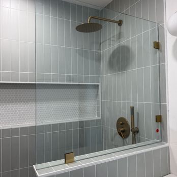 Royal Construction - General Contractors Near Me - Woodland Hills, California