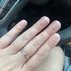 Lux Nails And Spa - Awful customer service